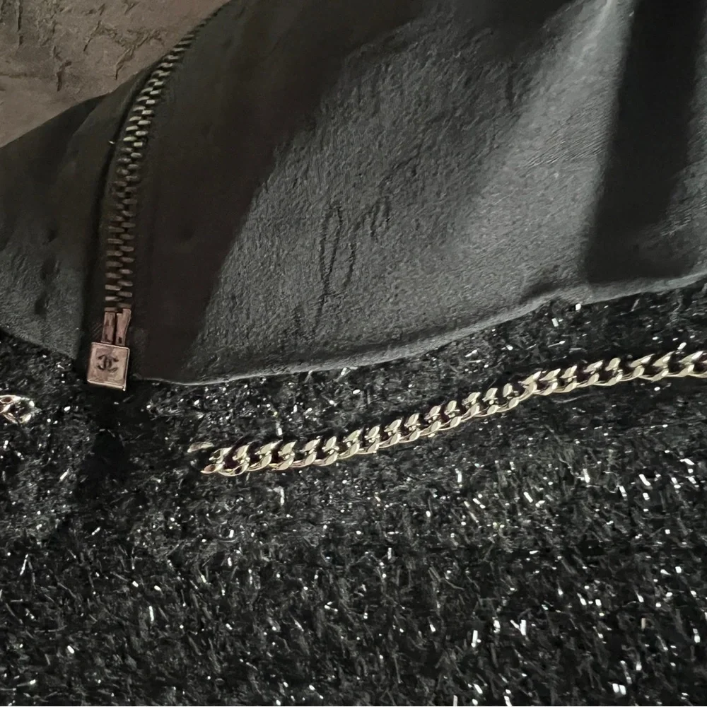 CHANEL Iridescent Tweed Black Zip Crop Jacket NEW - 38 / 2